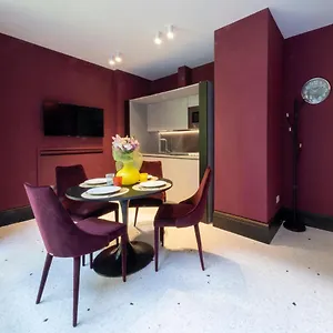 ** Aparthotel Poli Italy