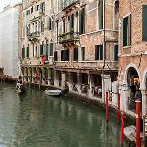  Hotel Al Sotoportego Italy